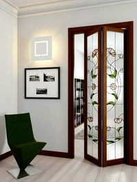 Двери гармошка с витражным декором Орёл